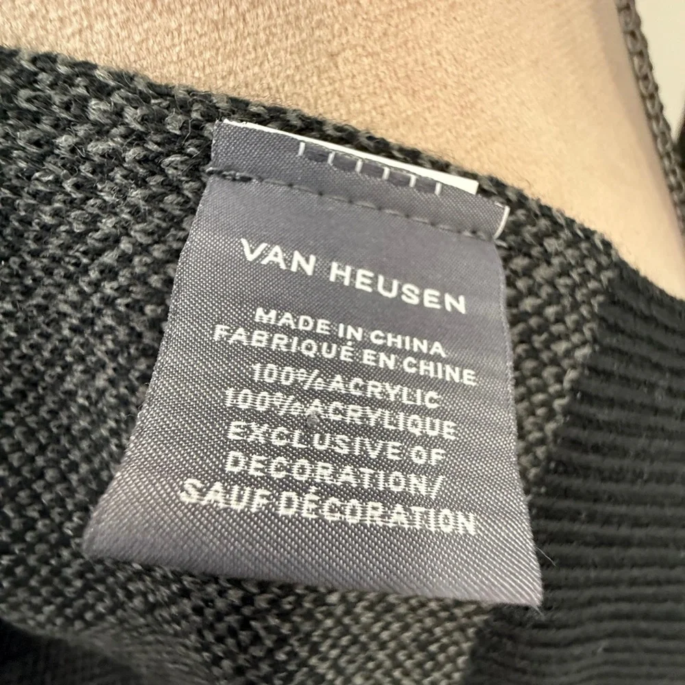Van Heusen Black and Gray Checkered Scarf